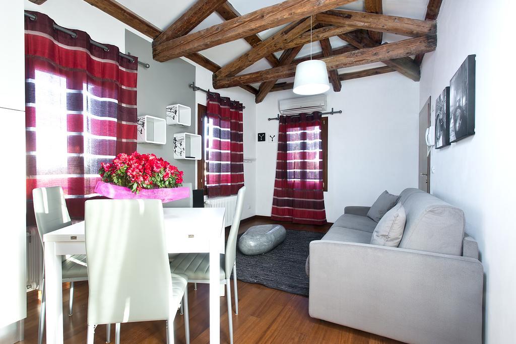 Good Wine Apartments Venetië Kamer foto