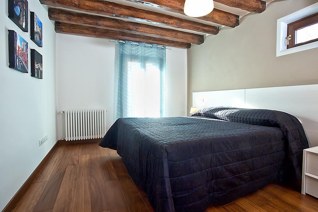 Good Wine Apartments Venetië Kamer foto